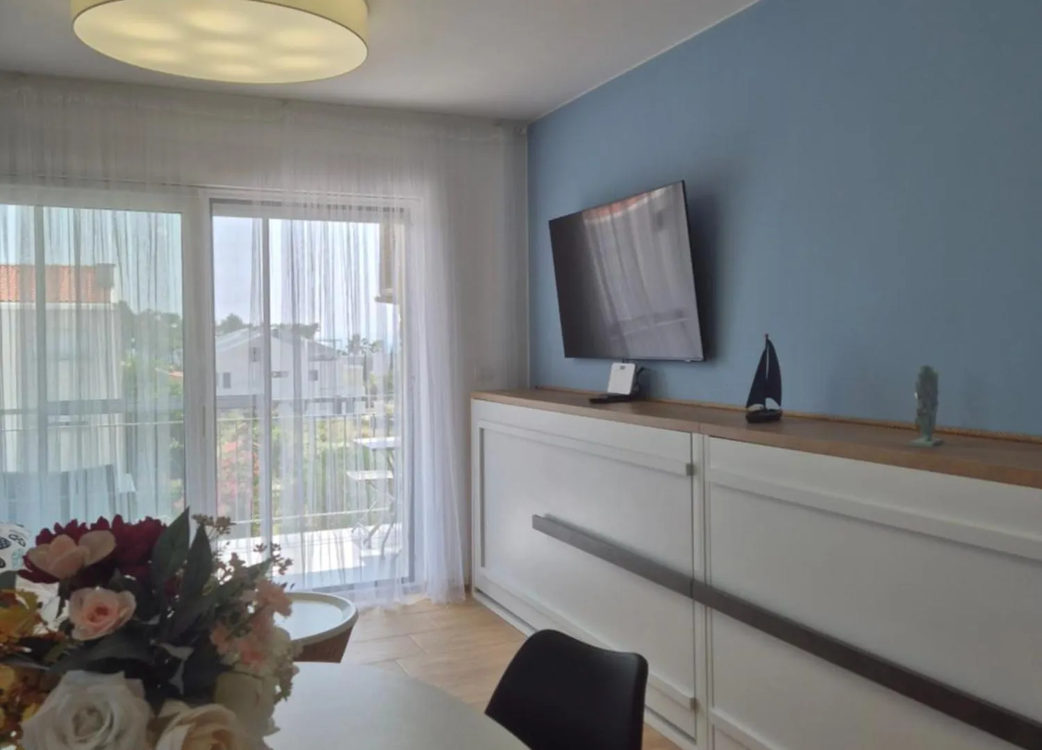 Blue Breeze Apartments プリヴラカ 0*,